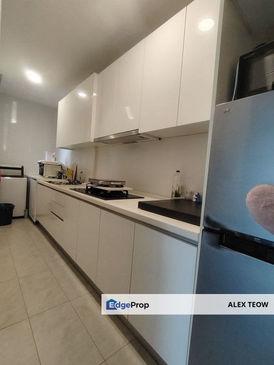 Paragon Residences @ Straits View Apartment For Sale/ 2R 2B/ 764sqft/ JB town/ Johor Bahru, Johor, Johor Bahru