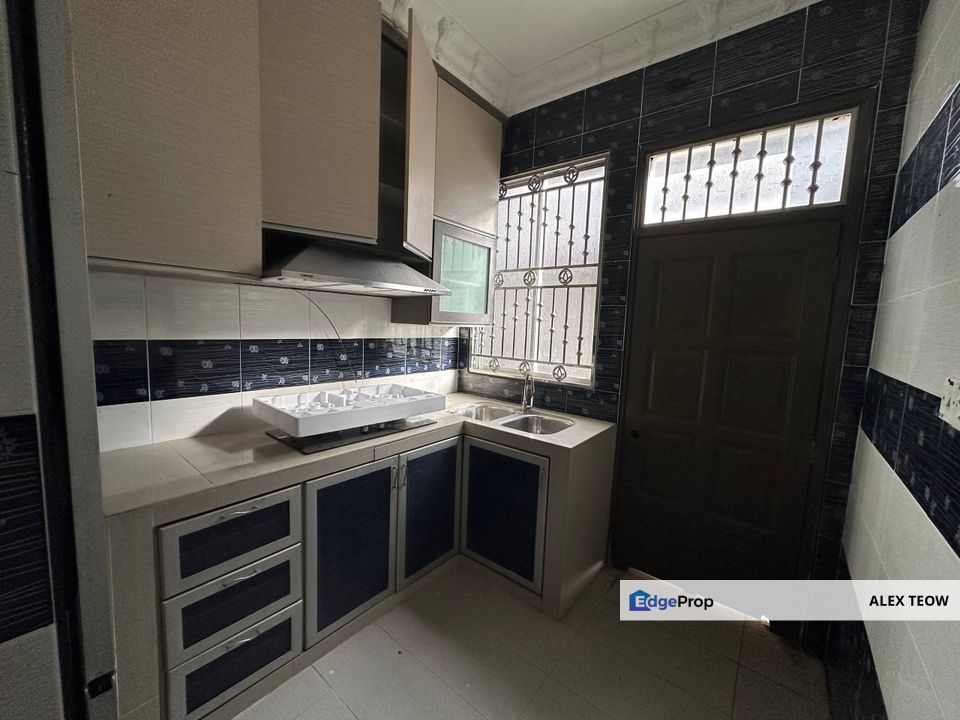 Taman Pulai Utama Double Storey Terrance For Sale/ Skudai, Johor, Skudai