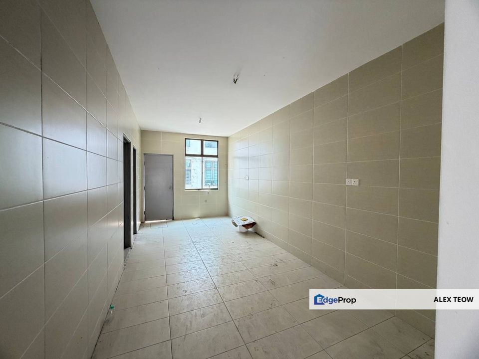 Lily 2 @ Bestari Indah Double Storey Terrance For Sale/ Ulu Tiram, Johor, Ulu Tiram