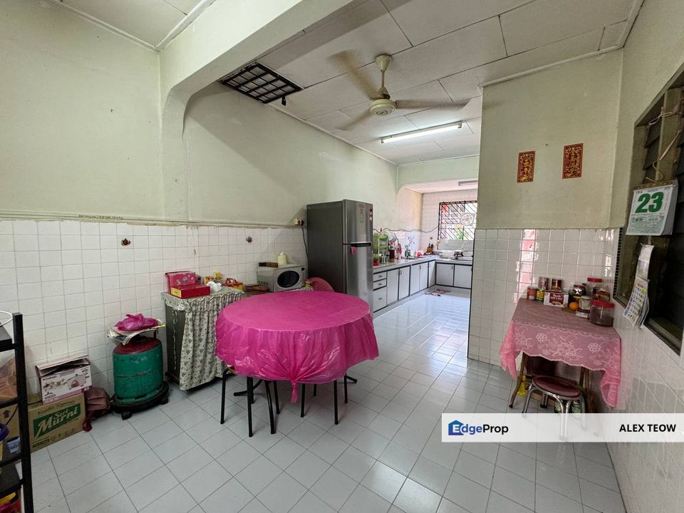 Taman Sri Pulai Single Storey Terrance For Sale/ Skudai, Johor, Skudai