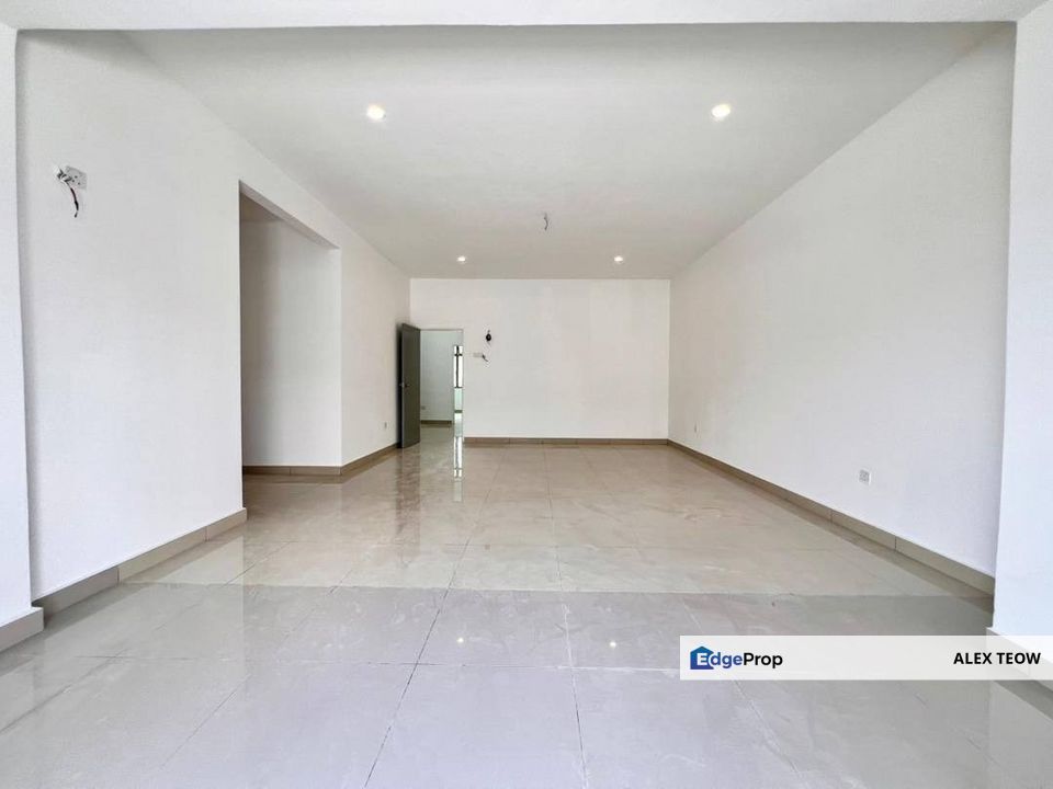 Rini Homes 8 Double Storey Terrance For Sale/ Mutiara Rini/ Skudai, Johor, Skudai