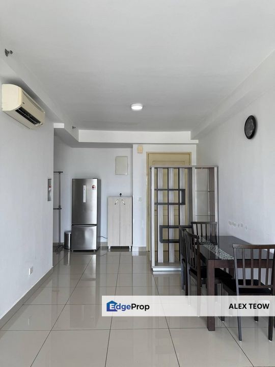 Austin Suites Apartment For Sale/ 2R 2B/ 906sqft/ Mount Austin, Johor, Johor Bahru