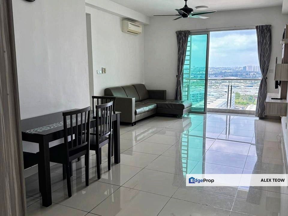 Austin Suites Apartment For Sale/ 2R 2B/ 906sqft/ Mount Austin, Johor, Johor Bahru