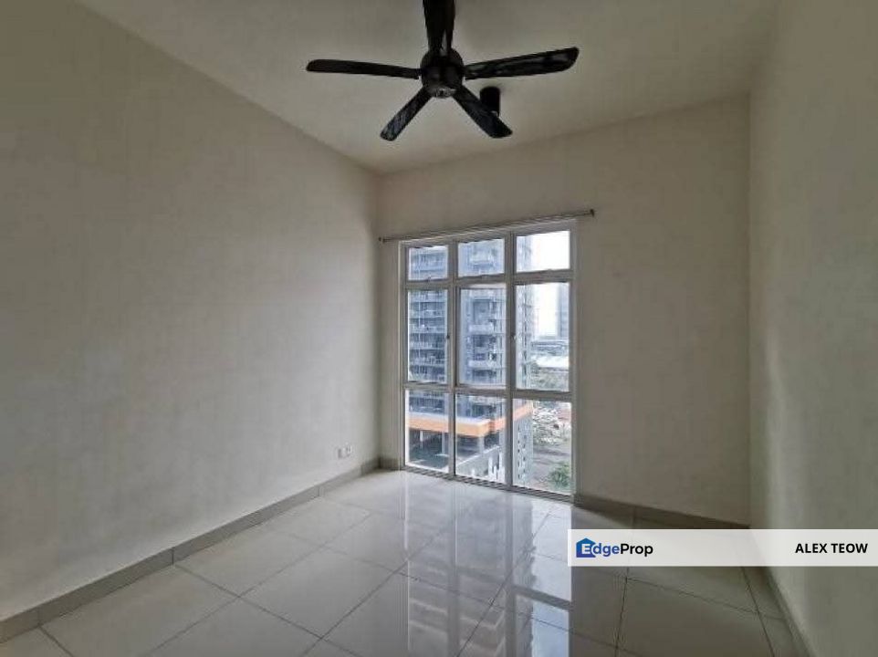 Sky Suites @ Meldrum Hill Apartment For Sale/ 1R 1B/ 581sqft/ Johor Bahru, Johor, Johor Bahru