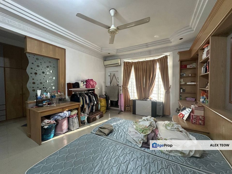 Taman Skudai Baru Double Storey Terrance For Sale/ Tun Aminah/ Skudai, Johor, Skudai