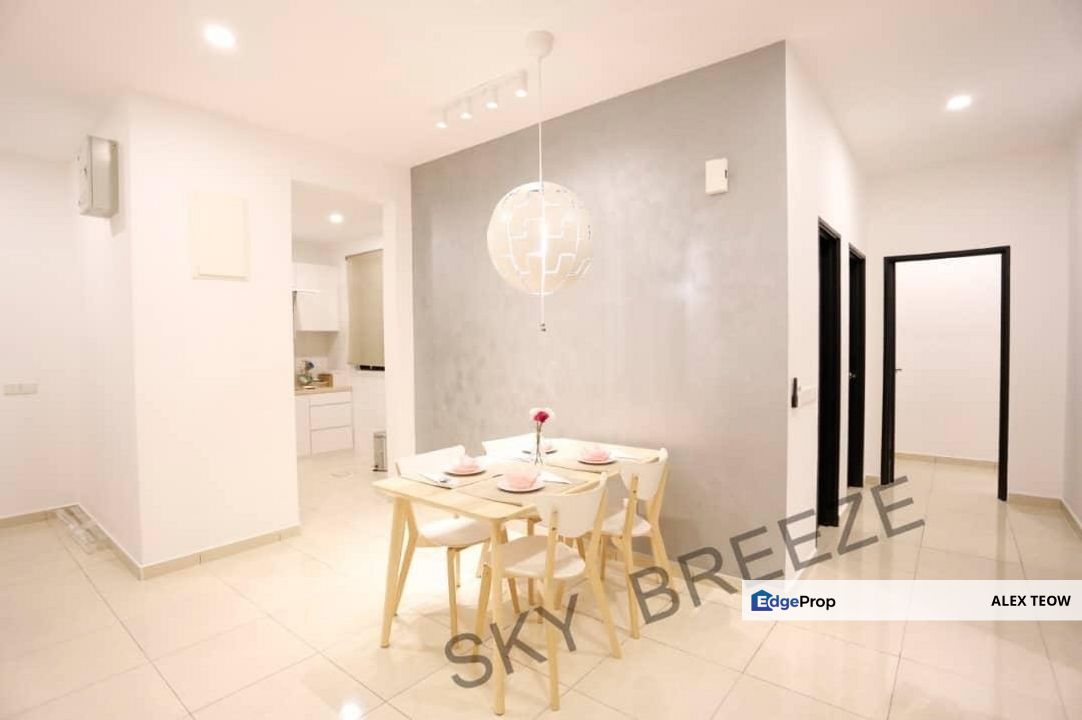 Sky Breeze Apartment For Sale/ 3R 2B/ 1130sqft/ Iskandar Puteri, Johor, Johor Bahru