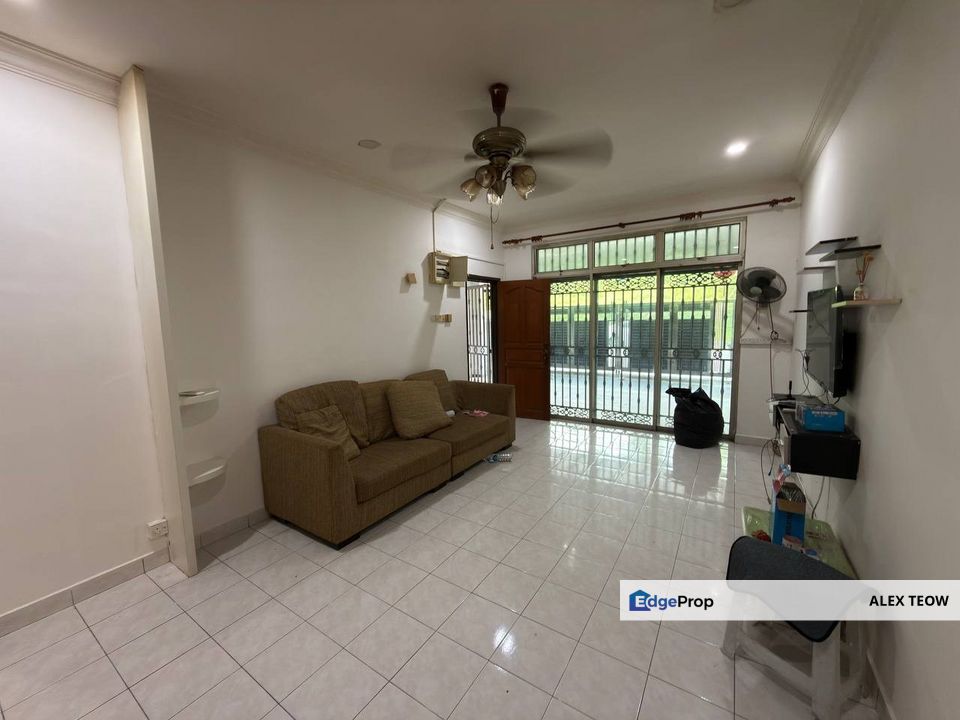 Taman Puteri Wangsa Jalan Keris Single Storey Terrance For Sale/ Ulu Tiram, Johor, Ulu Tiram