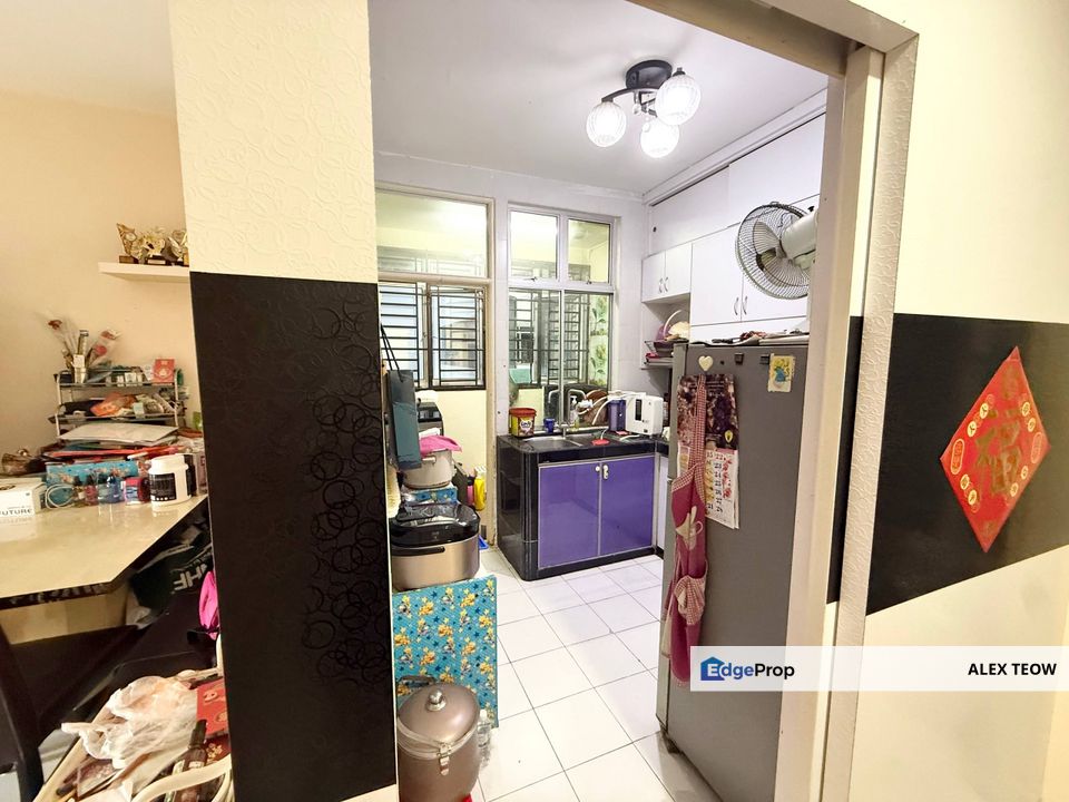 M'tiara Apartment For Sale/full Loan/ 3R 2B/ 1006sqft/ Larkin, Johor, Johor Bahru