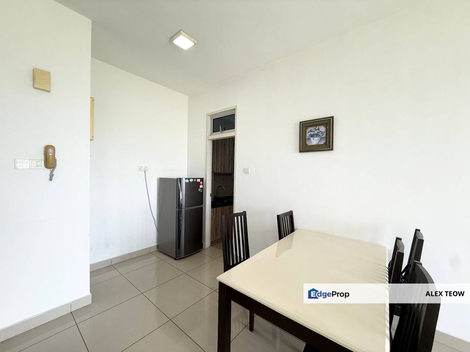 D'rich Exercise Suites Apartment For Sale/ Full Loan/ 3R 2B/ 904sqft/ Iskandar Puteri, Johor, Johor Bahru