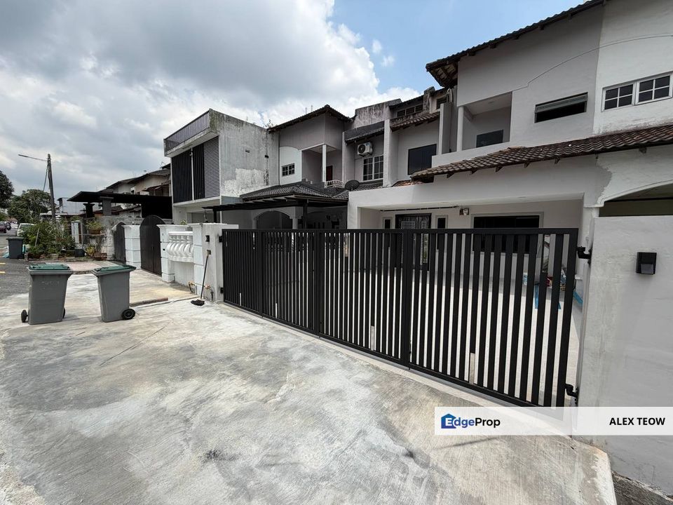 Taman Skudai Baru Jalan Hang Kasturi Double Storey Terrance For Sale/ Skudai, Johor, Skudai
