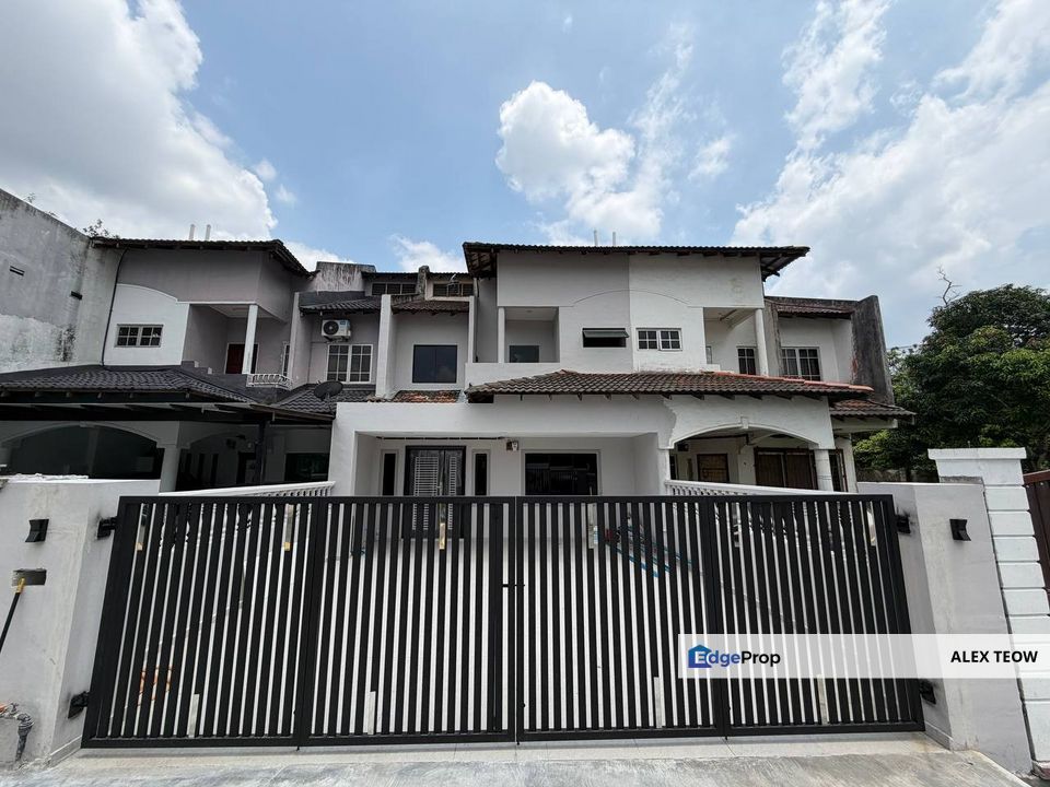 Taman Skudai Baru Jalan Hang Kasturi Double Storey Terrance For Sale/ Skudai, Johor, Skudai