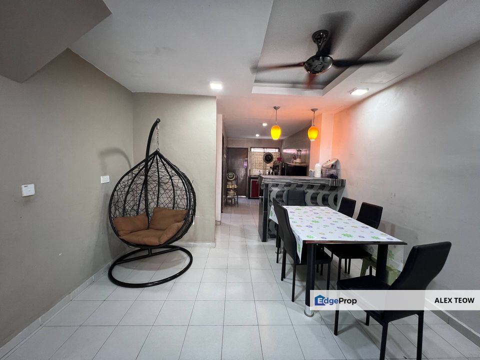 Taman Scientex Jalan Nuri Double Storey Terrance For Sale/ Pasir Gudang, Johor, Pasir Gudang