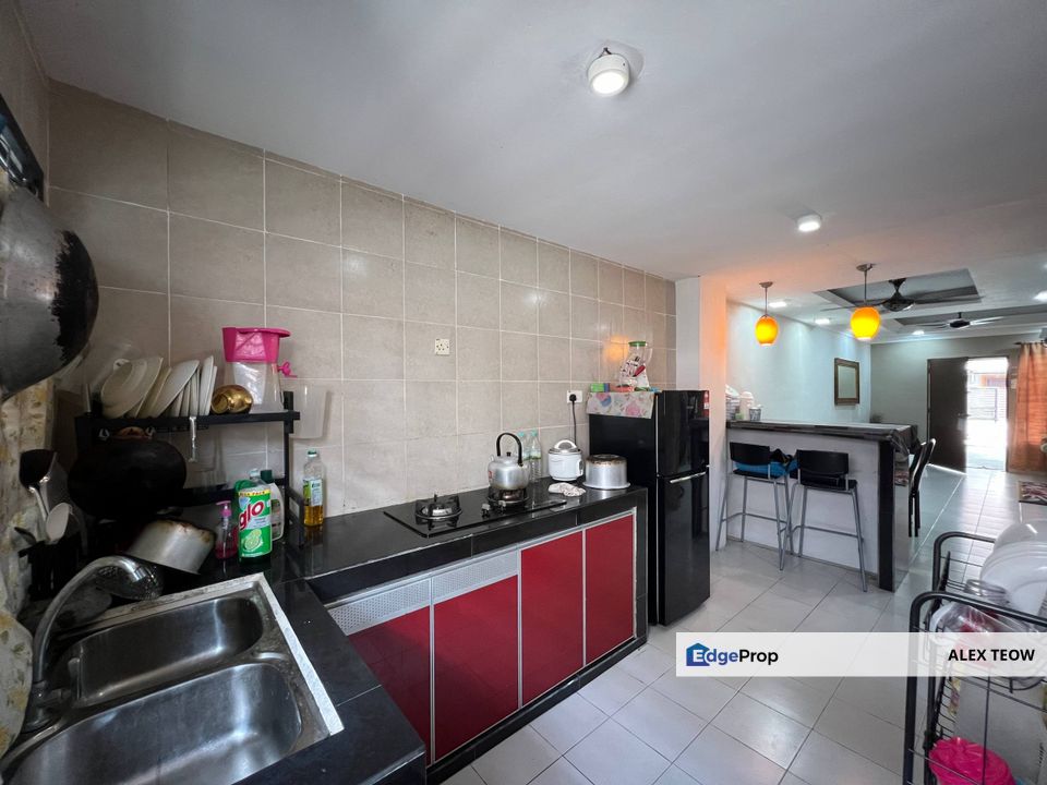 Taman Scientex Jalan Nuri Double Storey Terrance For Sale/ Pasir Gudang, Johor, Pasir Gudang