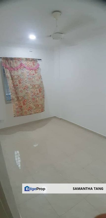 Partial Furniture 4Beds Flat For Rent, Johor, Skudai
