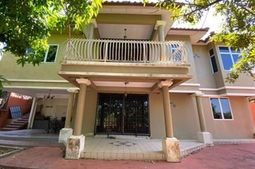 TAMAN GOLF (DARULAMAN HEIGHTS)