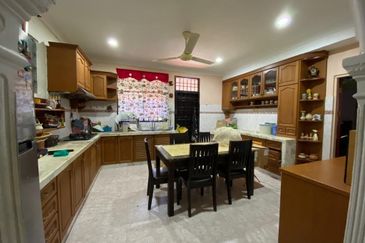 TAMAN GOLF (DARULAMAN HEIGHTS)