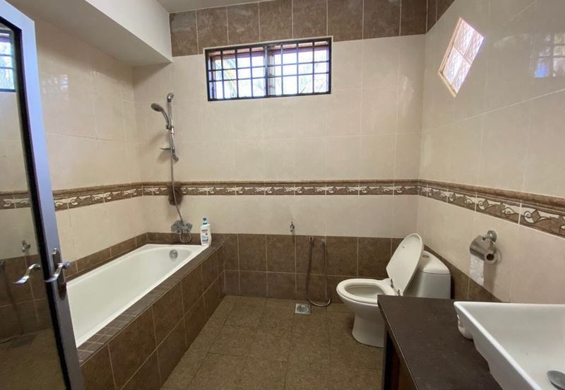 TAMAN GOLF (DARULAMAN HEIGHTS)