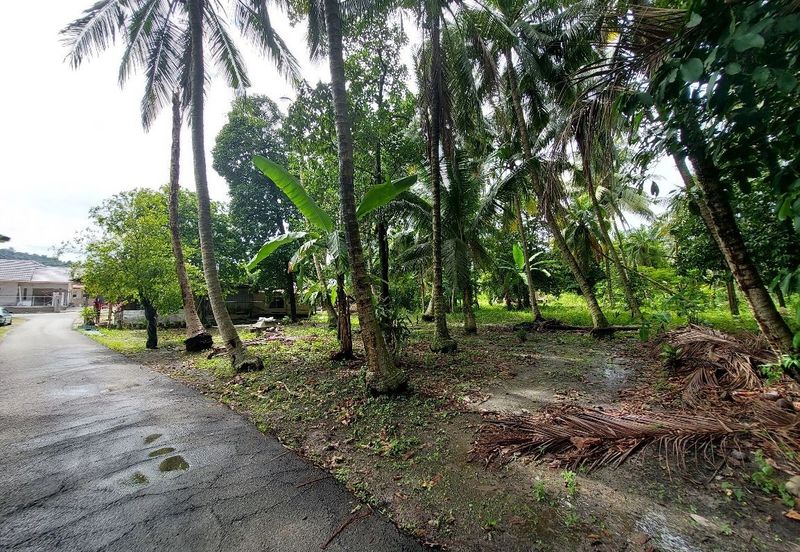 Jalan Besar Sungai Bakap