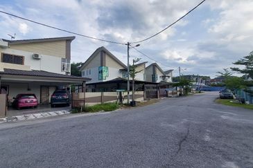 TAMAN CHANDAN PUTRI 3