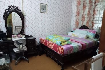 TAMAN KENANGA SEK 1(TAMAN TENGKERA)