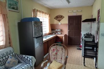 TAMAN KENANGA SEK 1(TAMAN TENGKERA)