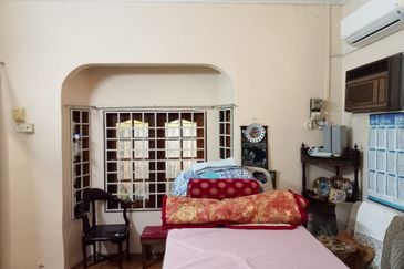 TAMAN KENANGA SEK 1(TAMAN TENGKERA)