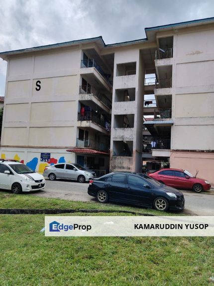 FLAT PAJAM CORNER LOT 3-bilik LEKAS Highway PAJAM Negeri Sembilan, Negeri Sembilan, Seremban