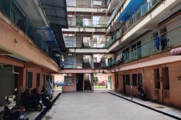 PANGSA RAKYAT COLLEGE HEIGHTS (PAJAM)