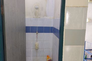 PANGSA RAKYAT COLLEGE HEIGHTS (PAJAM)