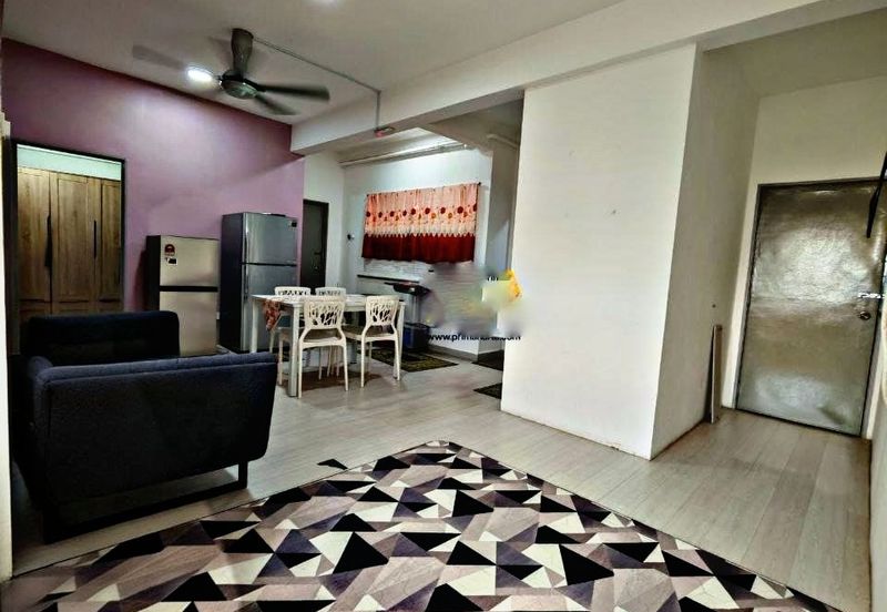 PANGSAPURI IKHLAS(TAMAN TUNKU INTAN SAFINA