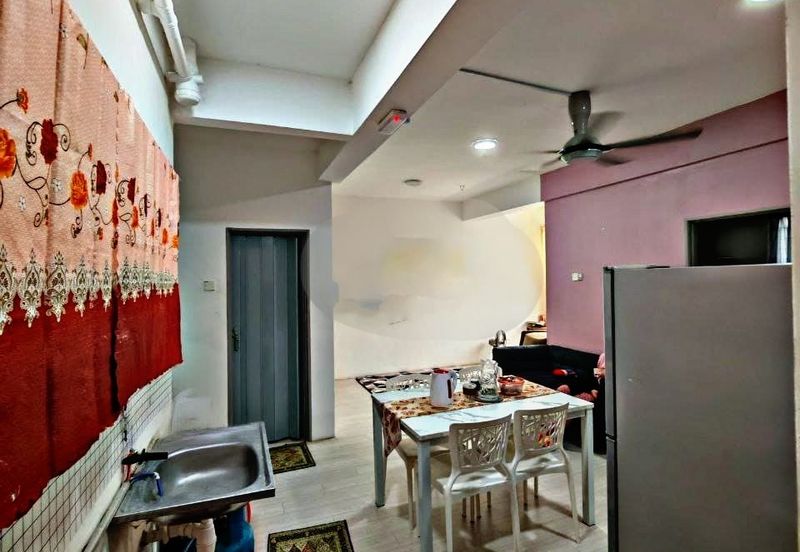 PANGSAPURI IKHLAS(TAMAN TUNKU INTAN SAFINA