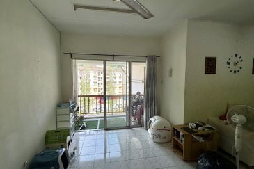 Indah Apartment