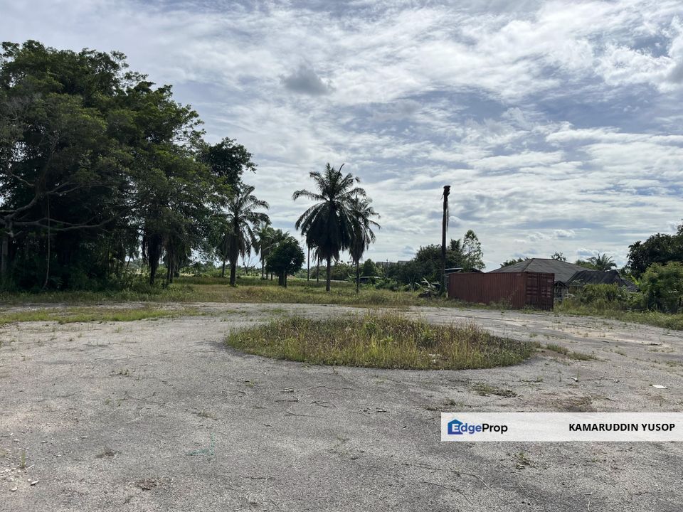 1.66-Acre Agri Land PUTRA HEIGHTS (Non-bumi) Bkt Lanchong 3km to LRT & Toll ELITE, Selangor, Putra Heights