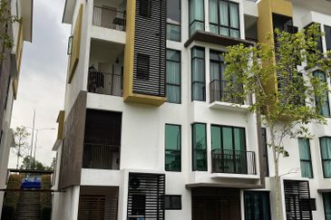 CEMPAKA SERI 2 @ KOTA SERIEMAS