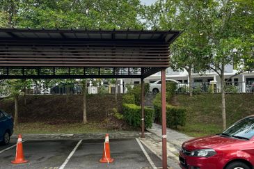 CEMPAKA SERI TOWN VILLAS @ KOTA SERIEMAS