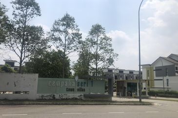 CEMPAKA SERI TOWN VILLAS @ KOTA SERIEMAS
