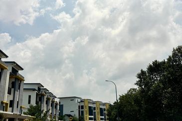 CEMPAKA SERI TOWN VILLAS @ KOTA SERIEMAS