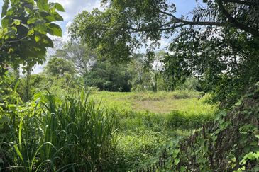 Jalan Putra Bahagia 8/2G 