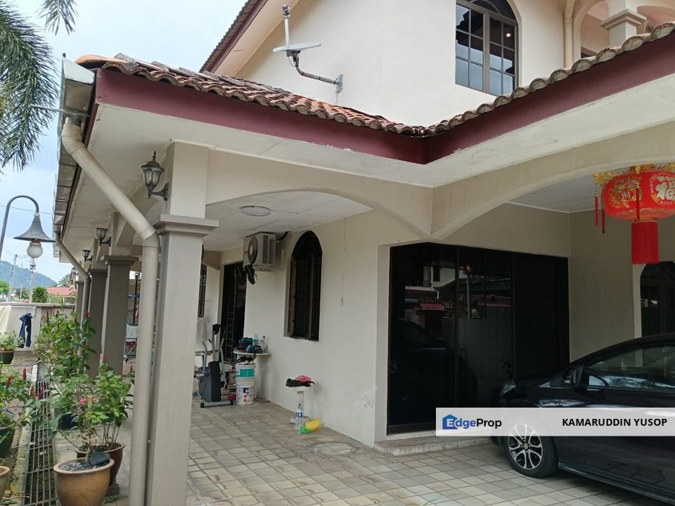 CORNER 2-sty Spacious Terrace House Facing Open field Renovated at Indah Jaya RAPAT SETIA IPOH, Perak, Kinta