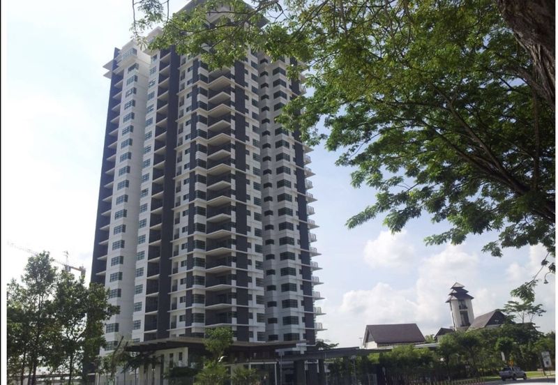 Ujana Executive Apartment