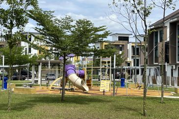 CEMPAKA SERI 2 @ KOTA SERIEMAS