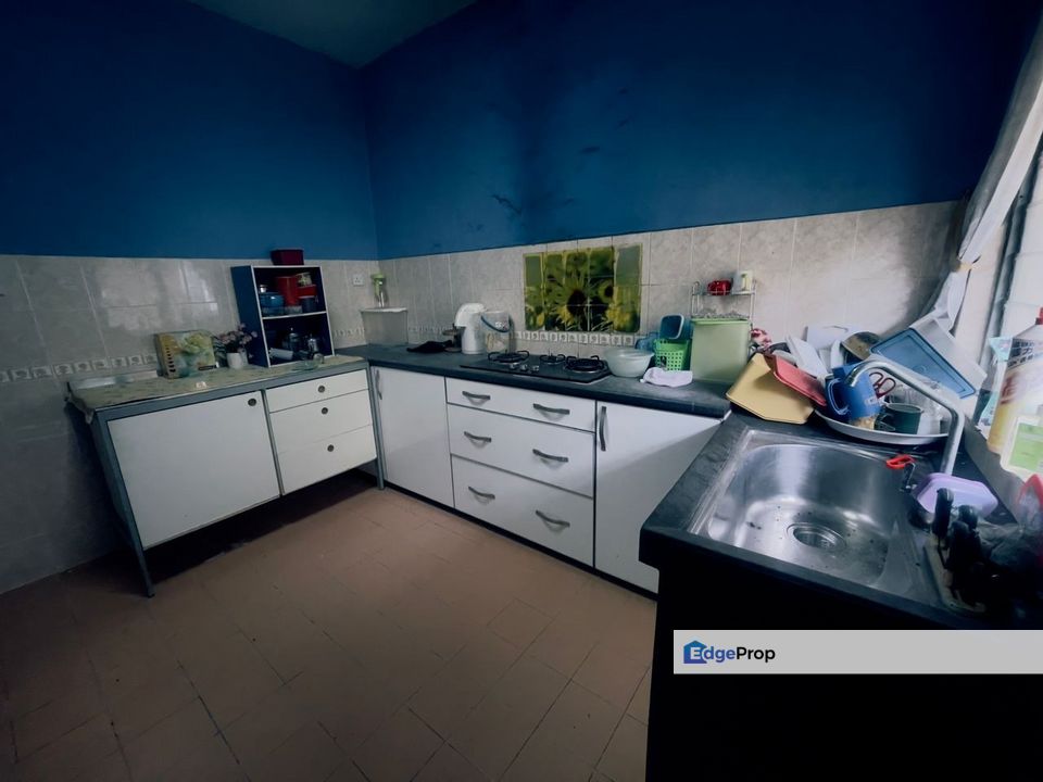 FREEHOLD Facing Playground LAMAN BAKAWALI 2-sty Terrace, KOTA SERIEMAS Golf Club NILAI KPJ Univ KLIA Sepang, Negeri Sembilan, Nilai