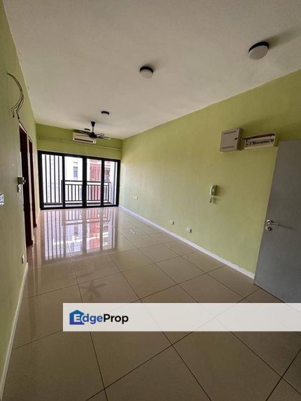 2 Parking Lots! 2Bedroom1Bathroom Suria Residence@Bukit Jelutong Shah Alam For Rent , Selangor, Bukit Jelutong