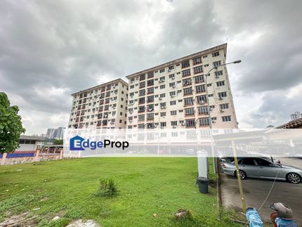 Near MRT! Pangsapuri Seri Siantan, Taman Serdang Raya, Seri Kembangan For Sale , Selangor, Seri Kembangan