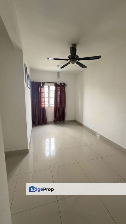 Subang West Alam Sanjung Partially Furnih Unit For Sale, Selangor, Shah Alam