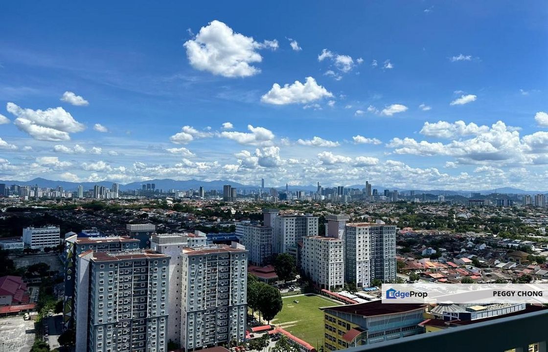 Plaza Kelana Jaya residence @ Partially furnished @ Unit for sale, Selangor, Kelana Jaya