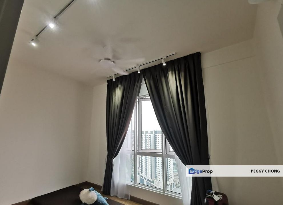 Plaza kelana jaya residence @ Partially furnished @ Unit for sale, Selangor, Kelana Jaya