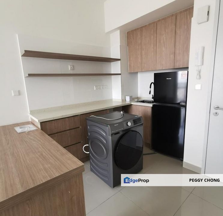 Plaza kelana jaya residence @ Partially furnished @ Unit for sale, Selangor, Kelana Jaya