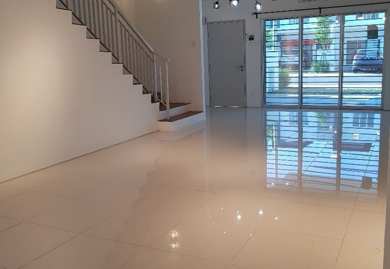 Casa Green @ Cybersouth