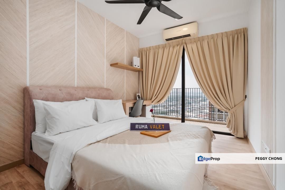 Cheap & Best Value Middle Room for Rent in Kota Damansara | Fully Furnished | Female Unit 💖, Selangor, Kota Damansara